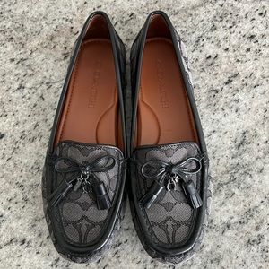 Coach - NWOT Moira Loafer